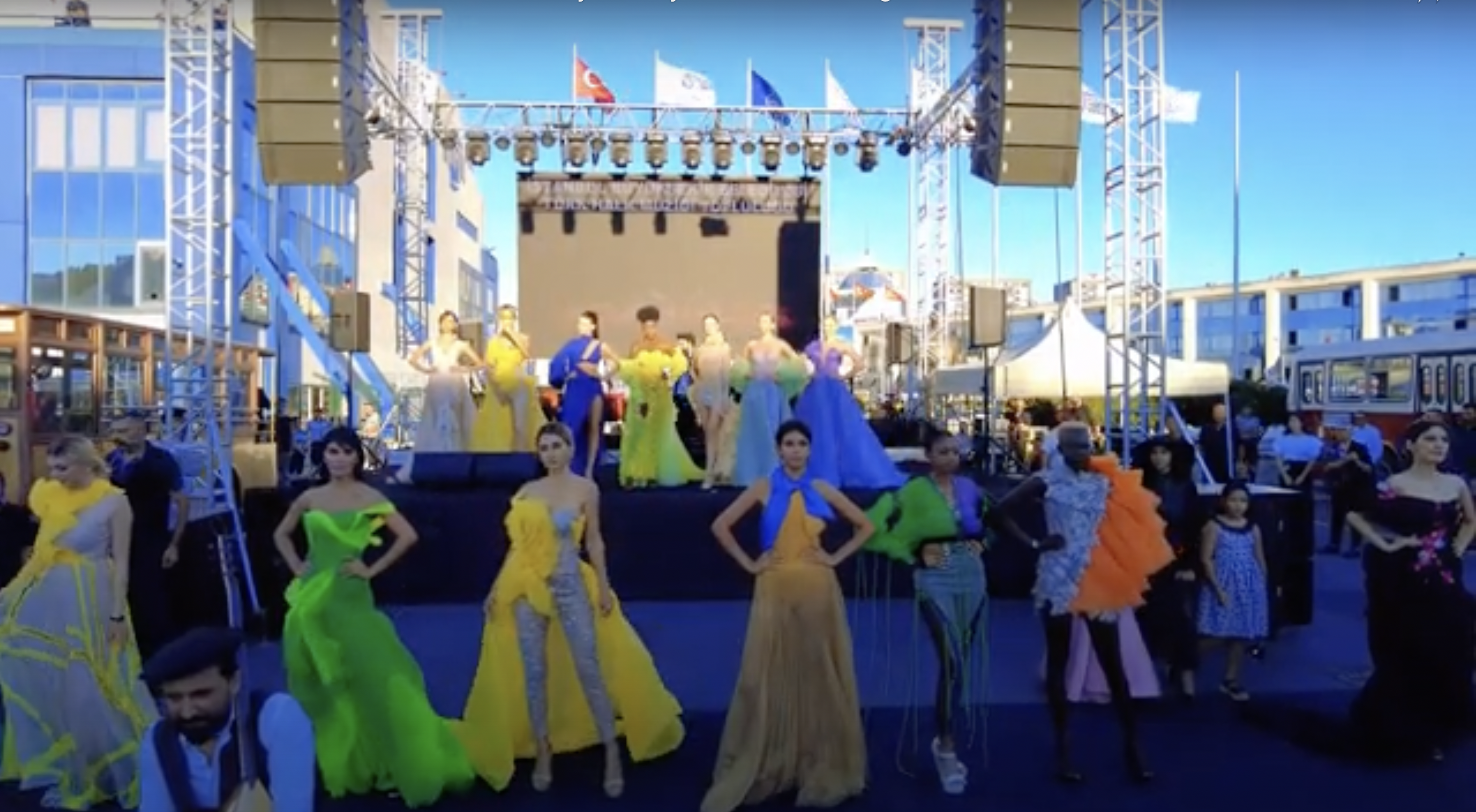 Fashion Show with Ranked World Beauties – Aydın Göynü Fashion Designer