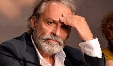 Sahnede fenalaşan Haluk Bilginer hastaneye kaldırıldı