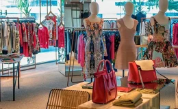 Zamansız parçalar yeniden sahada: Günlük şıklıkta yeni dönem